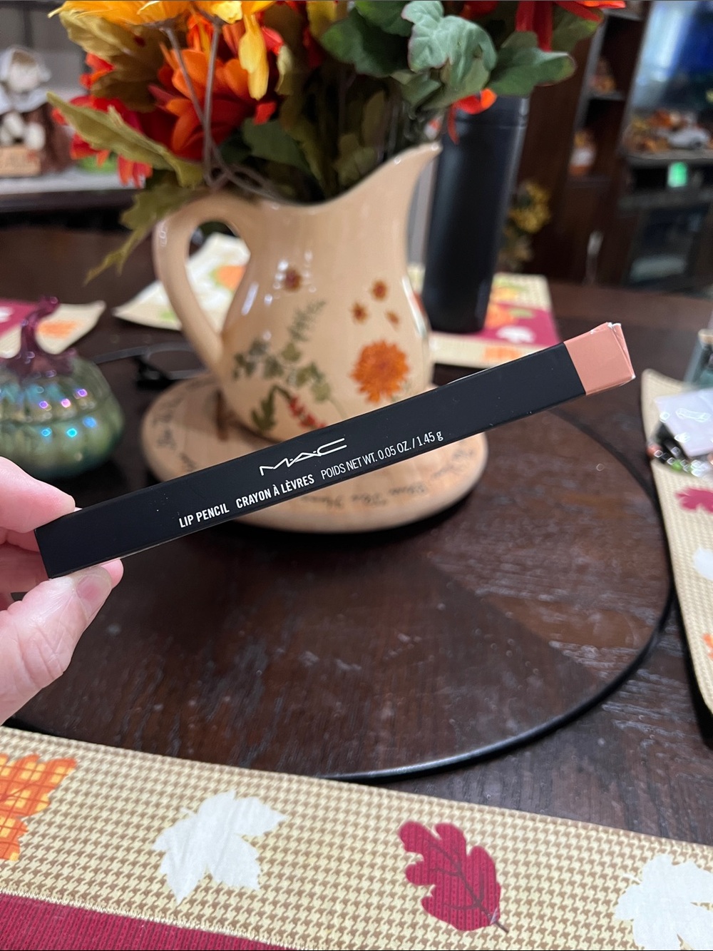 New MAC Cosmetics Nude Pink Lip Pencil